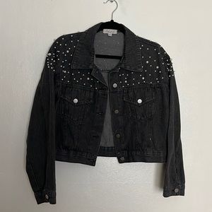 Pearl beaded cropped denim jacket